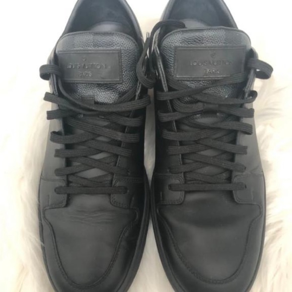 Authentic Louis Vuitton Black Leather Sneakers sz 8 worn once like new - Picture 3 of 12